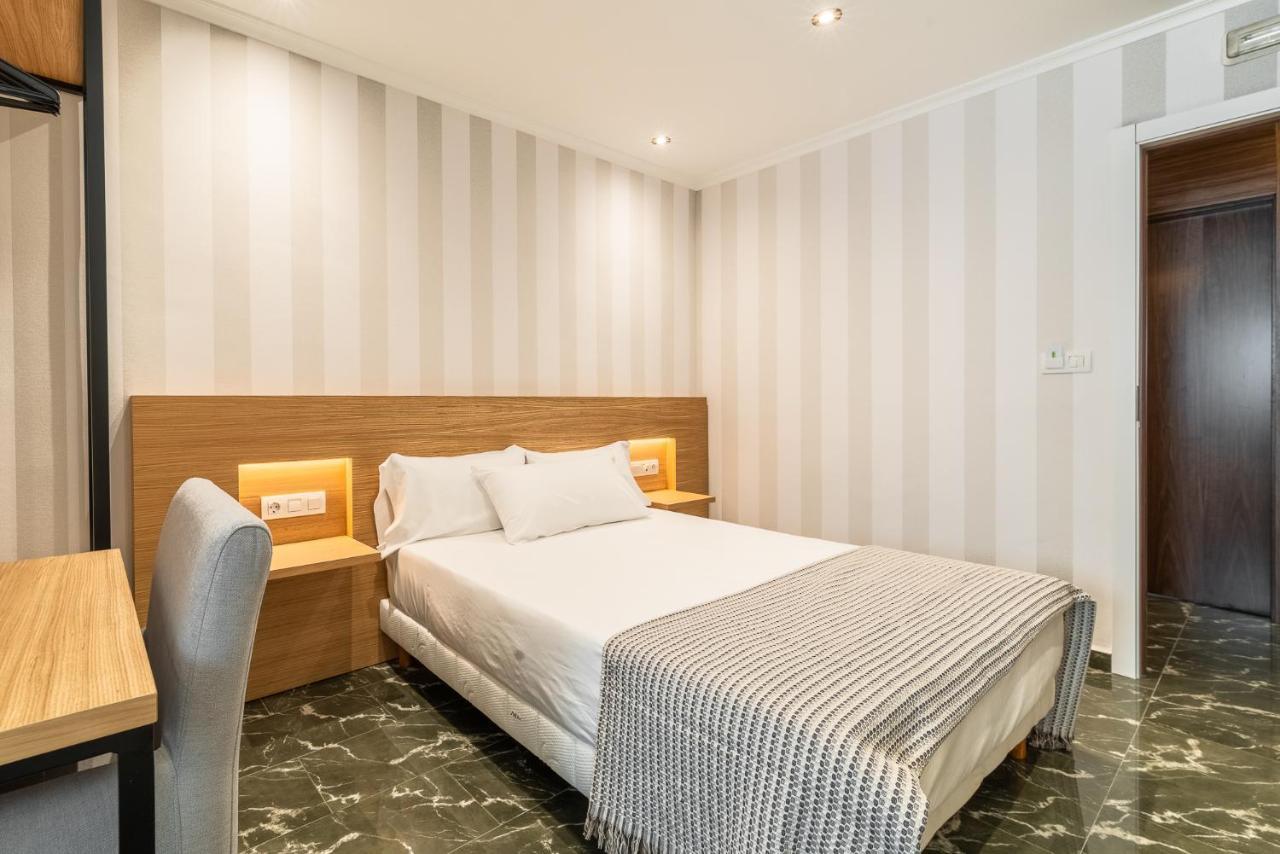 Hotel Condado Оуренсе Екстериор снимка